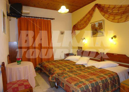 holiday in Kouros Hotel Delphi