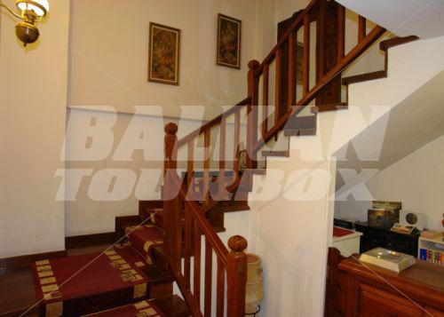 holiday in Kouros Hotel Delphi