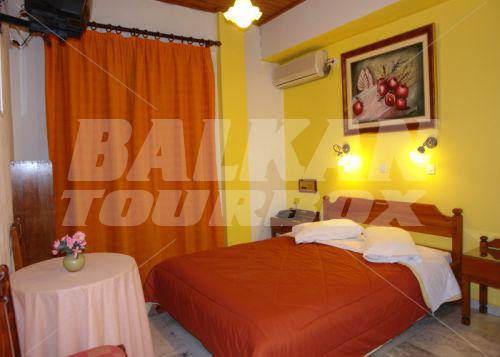 holiday in Kouros Hotel Delphi