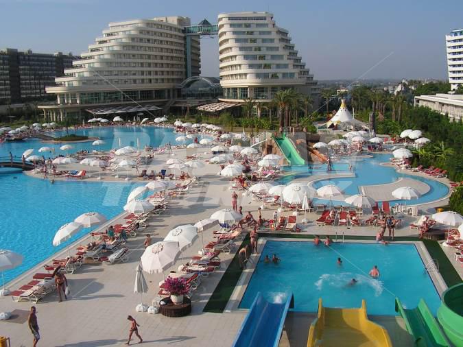 почивка в Miracle Resort