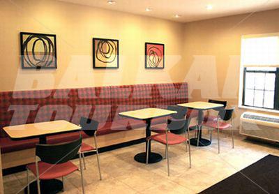 почивка в TownePlace Suites by Marriott Tucson