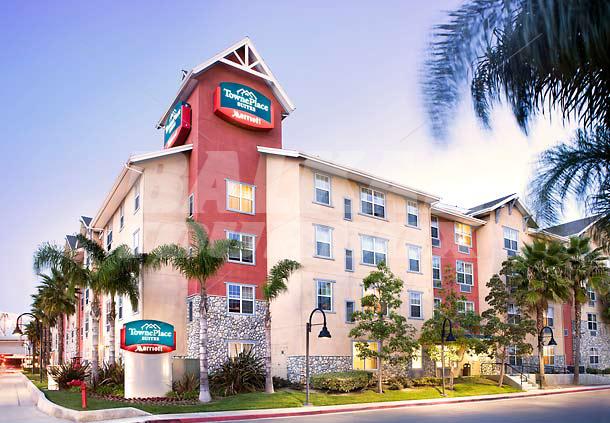 почивка в  TownePlace Suites by Marriott Los Angeles LAX/Manhattan Beach