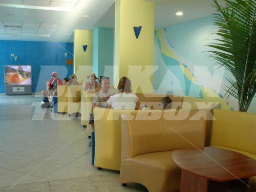 holiday in Perla Beach 1