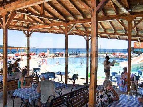 holiday in Perla Beach 1