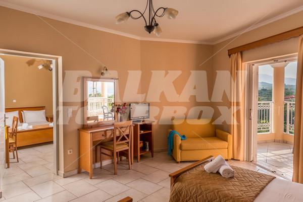 holiday in Arkadia Hotel Apartments