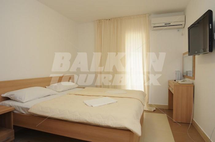 holiday in Anita
