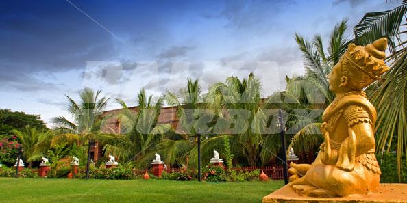 holiday in  Thazin Garden