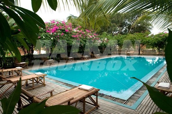holiday in Thazin Garden