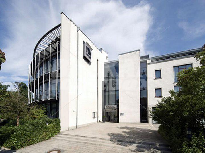 почивка в  NH Muenchen Unterhaching