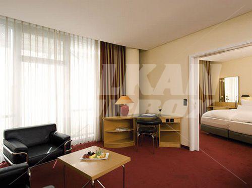 почивка в NH Muenchen Unterhaching