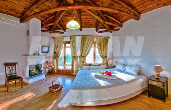 holiday in Alkifron