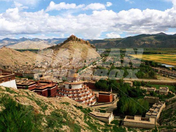 holiday in Gyantse