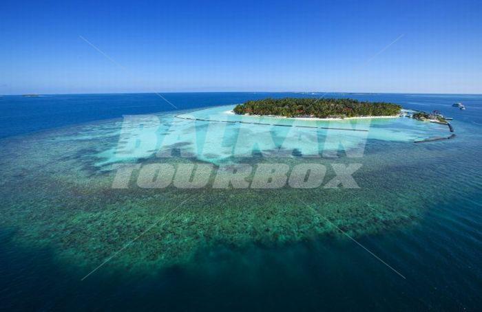 почивка в Kurumba Island Resort