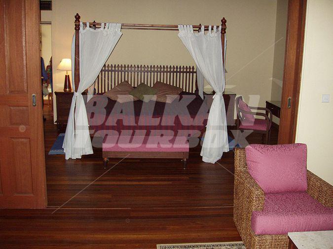 почивка в Kurumba Island Resort