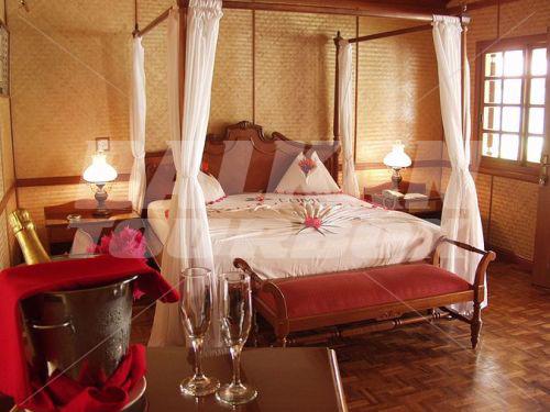 почивка в Kurumba Island Resort