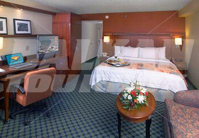 почивка в Courtyard By Marriott Albuquerque