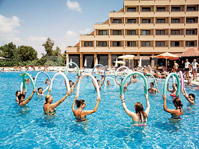 holiday in Grand Prestige
