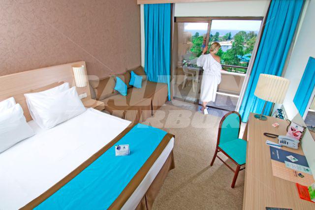 holiday in Grand Prestige