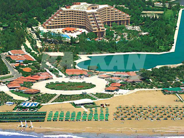 holiday in Grand Prestige
