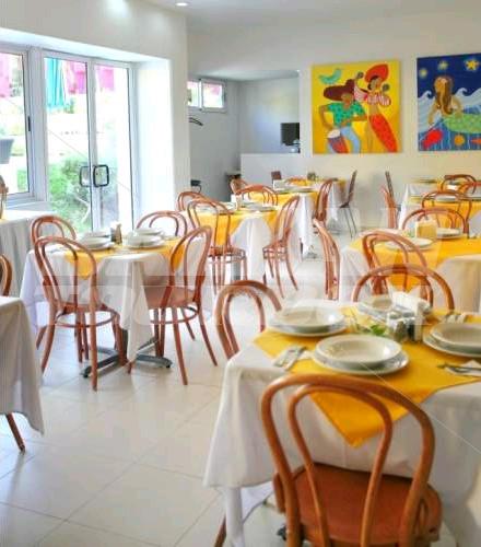 почивка в Comfort Inn Monterrey Valle