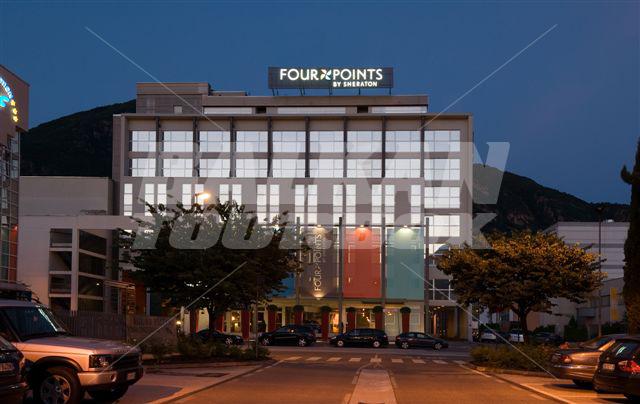 почивка в Four Points Sheraton