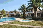 Хотел Folies Apartments	