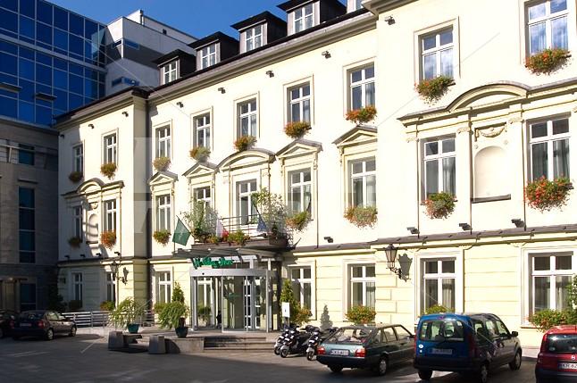 holiday in Holidaj Inn