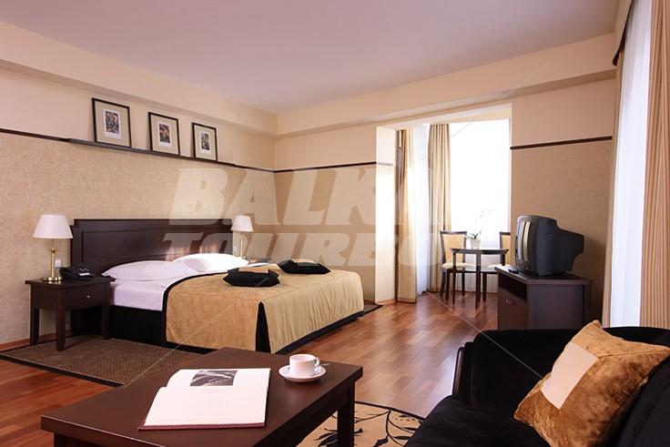 holiday in Holidaj Inn