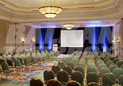 почивка в Denver Airport Marriott at Gateway Park
