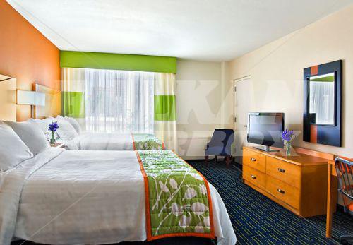 почивка в Fairfield Inn & Suites by Marriott Louisville Downtown