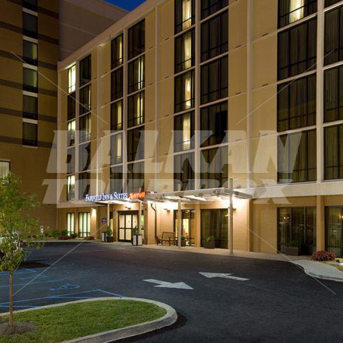 почивка в  Fairfield Inn & Suites by Marriott Louisville Downtown