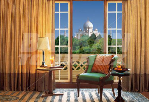 holiday in The Oberoi Amarvilas Agra