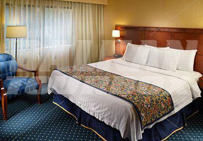 почивка в Courtyard by Marriott Savannah Midtown