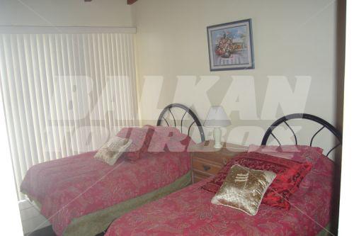 почивка в Dundee Bay Villas