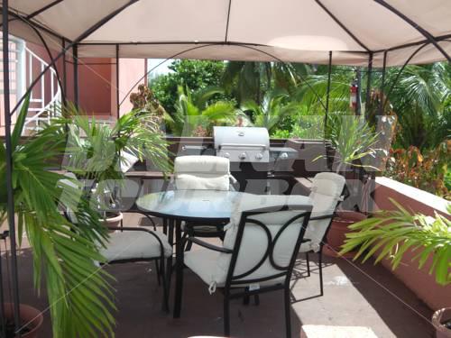 почивка в Dundee Bay Villas