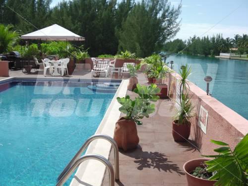 почивка в Dundee Bay Villas