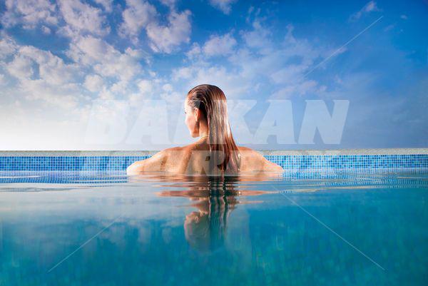 почивка в Movenpick  Jumeirah Beach