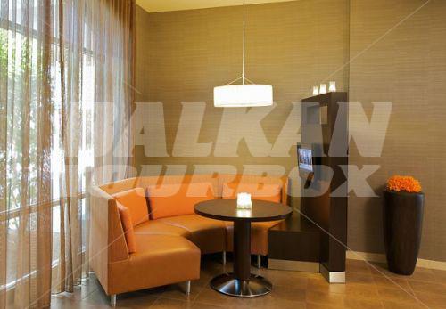 почивка в Courtyard by Marriott Louisville Airport