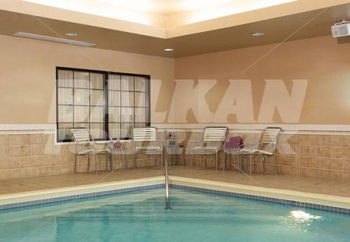 почивка в Courtyard by Marriott Louisville Airport