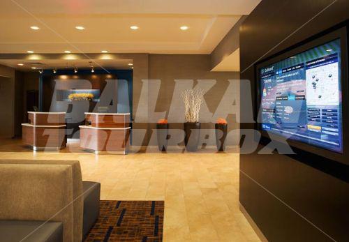 почивка в Courtyard by Marriott Louisville Airport
