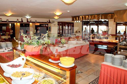 почивка в Kampos Village Resort
