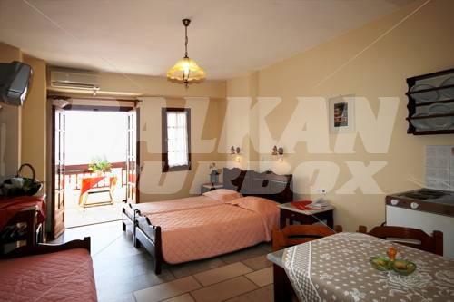 почивка в Kampos Village Resort