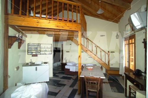 почивка в Kampos Village Resort