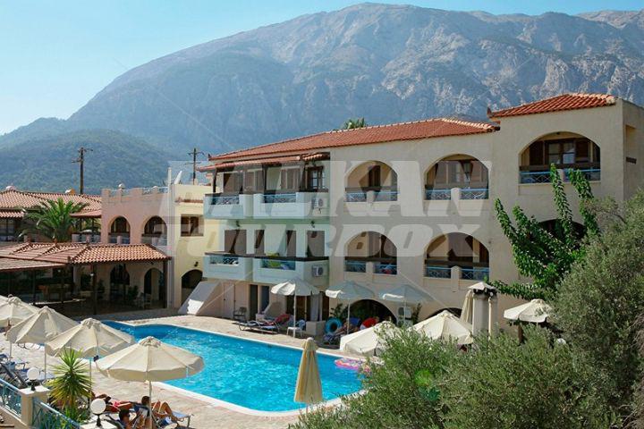 почивка в  Kampos Village Resort
