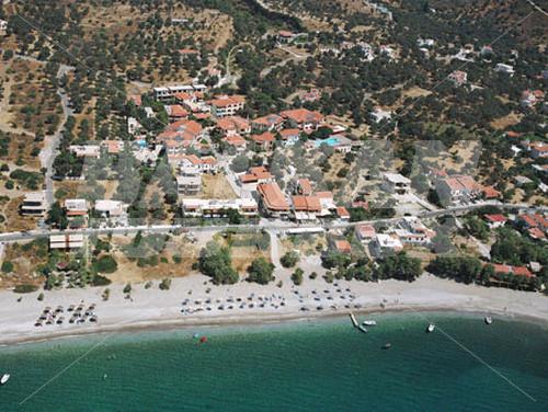 почивка в Kampos Village Resort