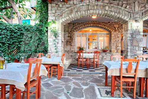 почивка в Kampos Village Resort