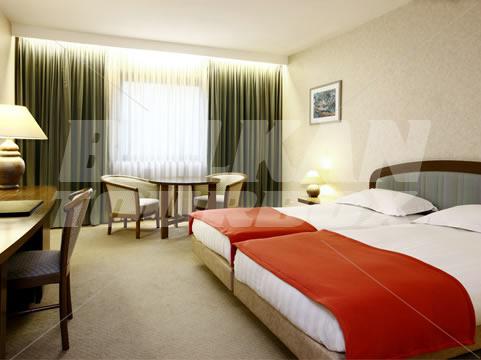 почивка в NH Ghent Belfort