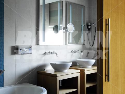 почивка в NH Ghent Belfort
