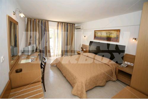 holiday in Mediterraneo
