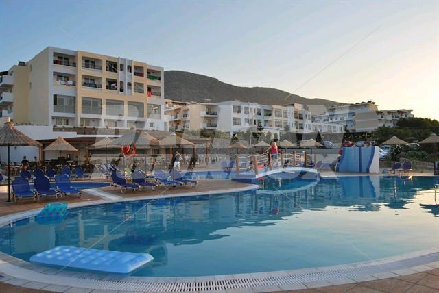 holiday in Mediterraneo
